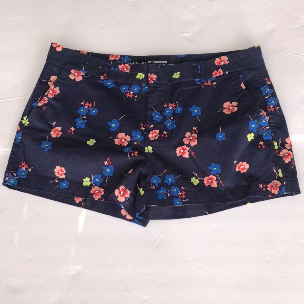 GAP KHAKIS Shorts City 3” SZ 14 Floral Blue Like New!